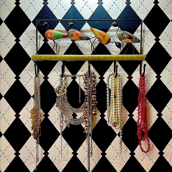 Tribal Folk Art Wall Hook Rack – Hand-Painted Birds – African / Mexican Inspired - Picture 9 of 11